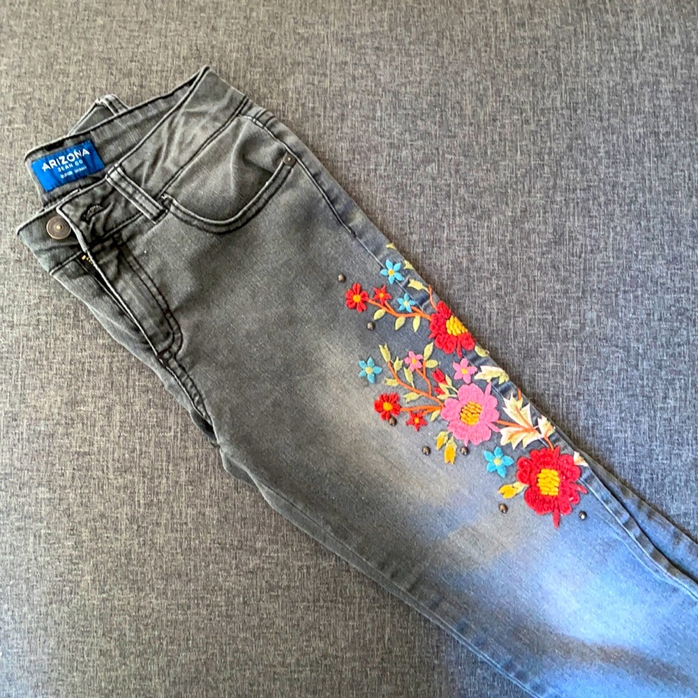 Floral Embroidered Jeans